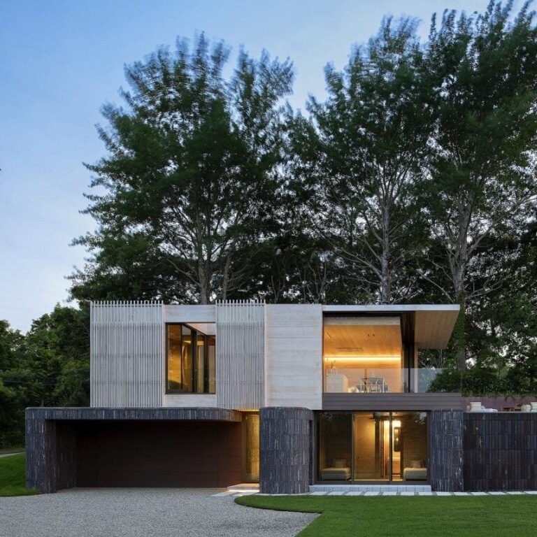 Bates Masi Architects navy beach montauk dezeen 2364 col sq 852x852