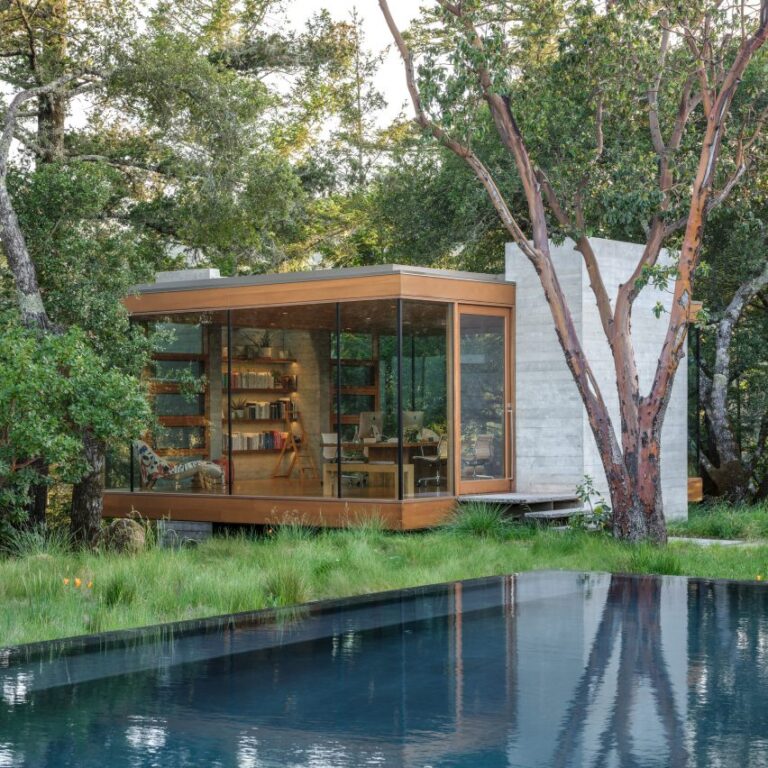 swatt partners moss rock home dezeen 2364 sq 852x852